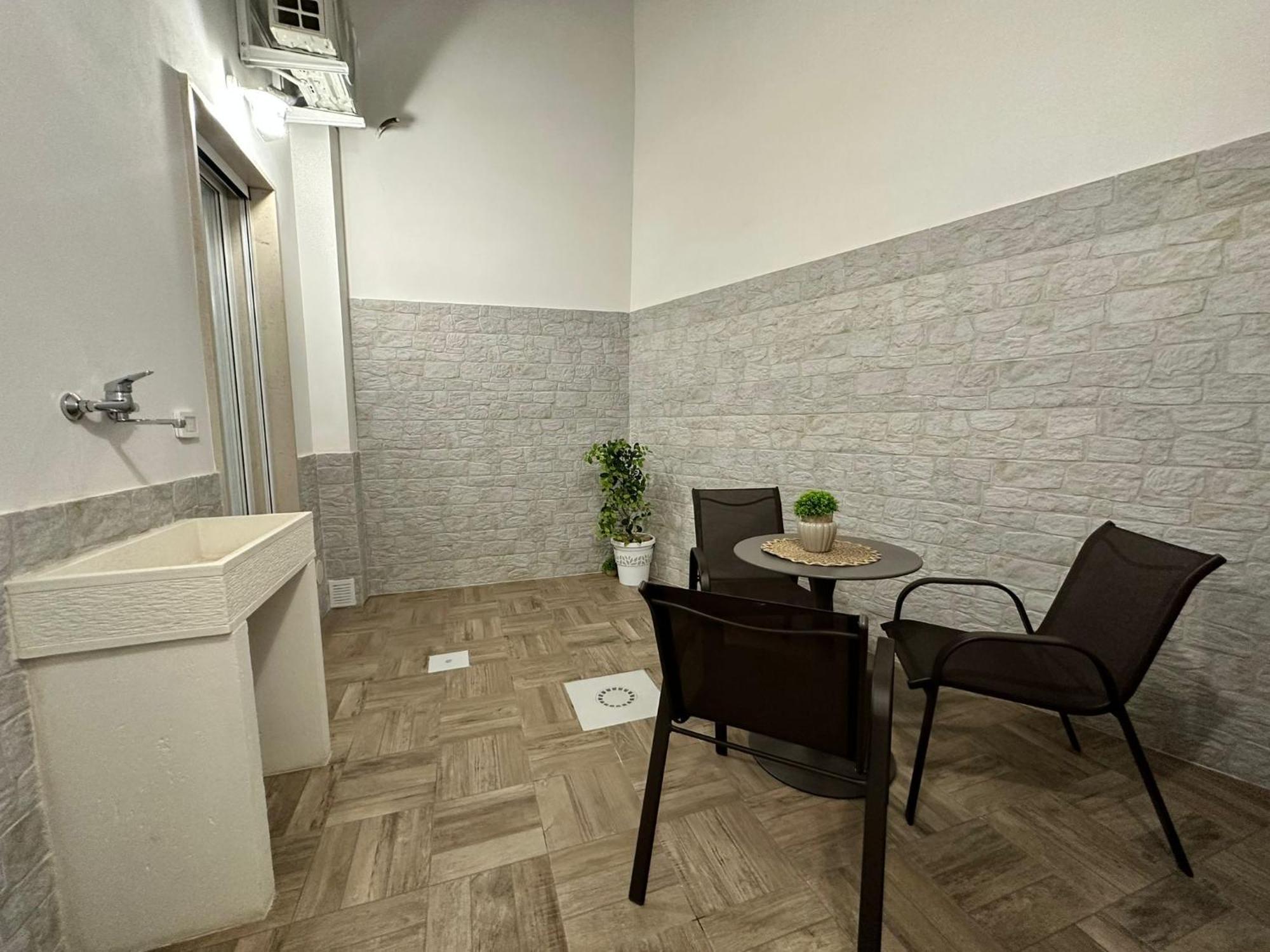 Hary Home Brindisi Bagian luar foto