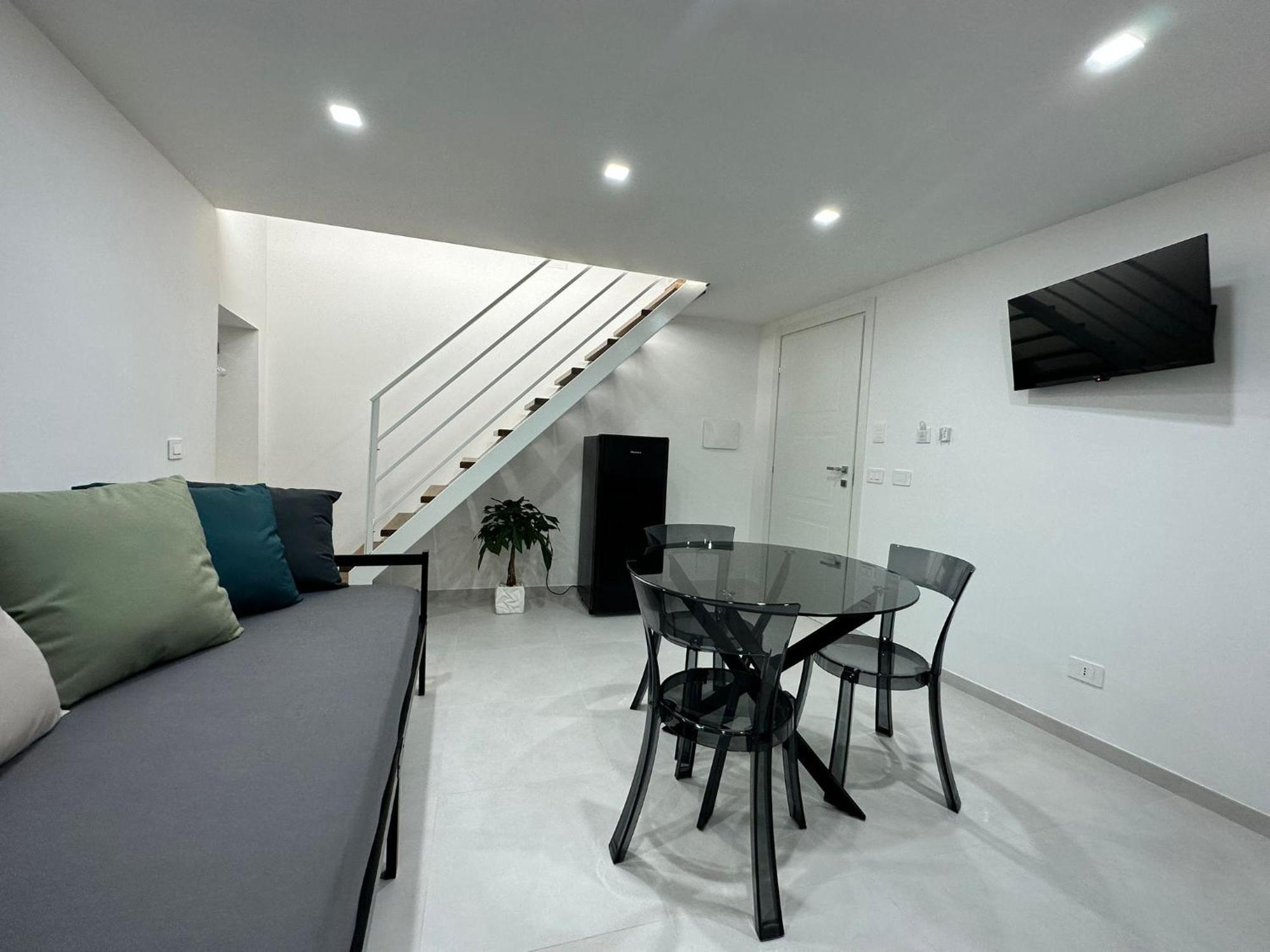 Hary Home Brindisi Bagian luar foto