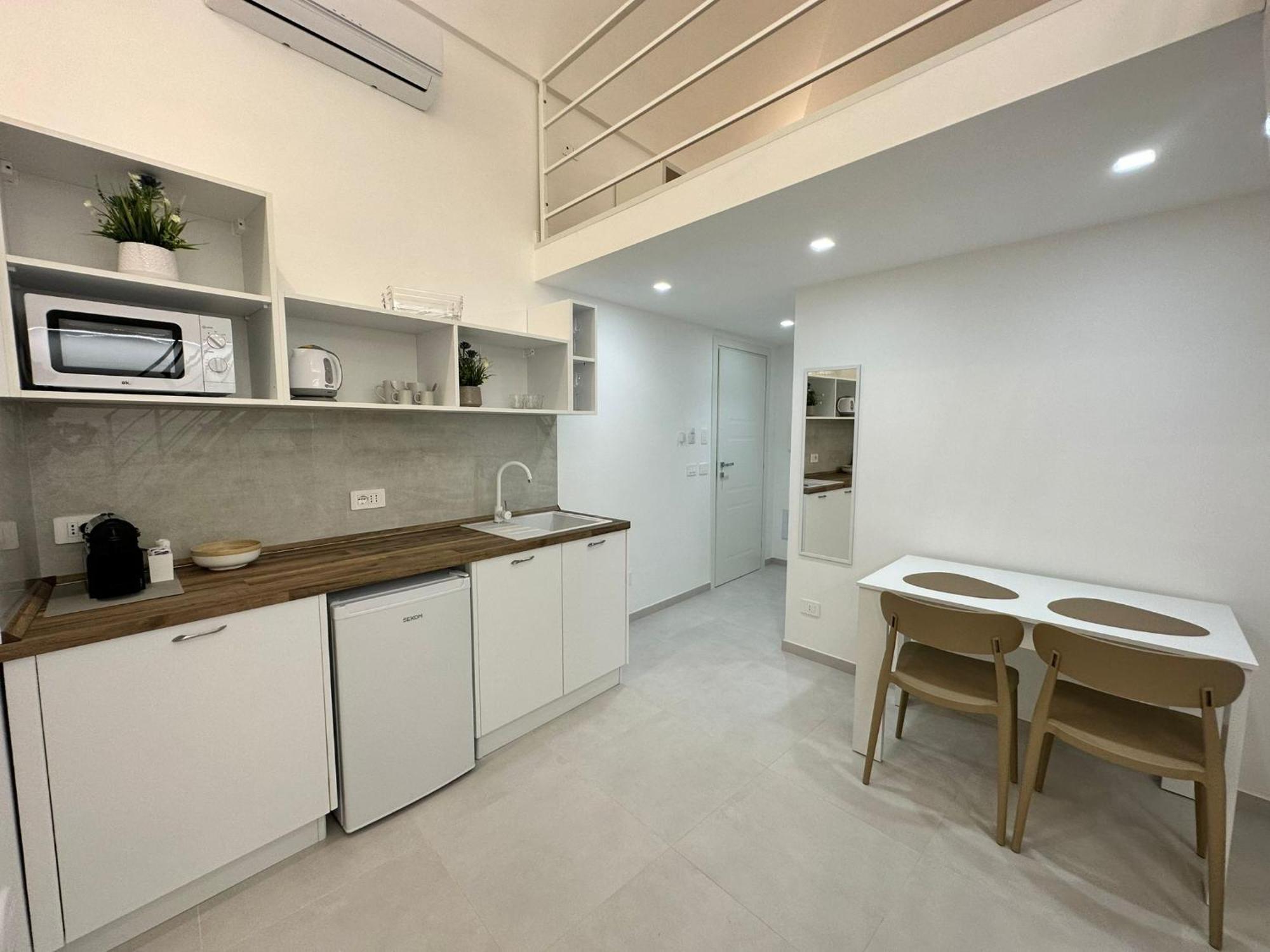 Hary Home Brindisi Bagian luar foto